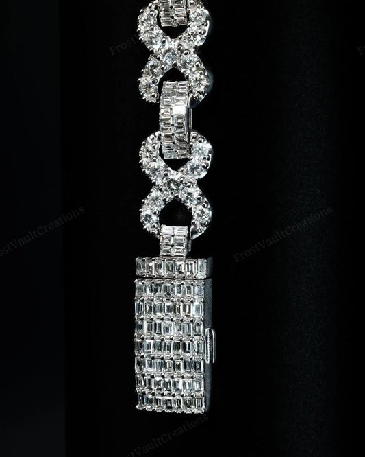 Infinity Link Stainless Steel Bracelet – Hollow Design